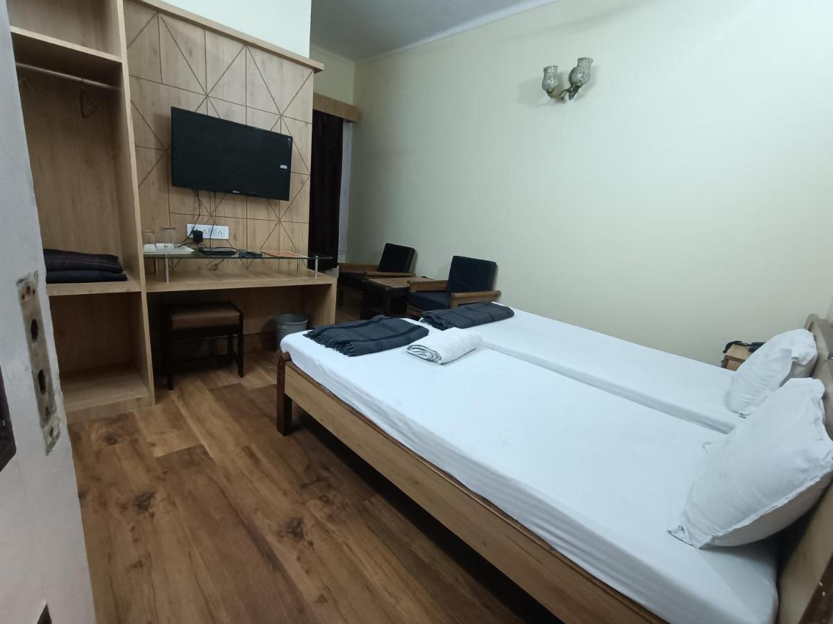 Hotel Midtown Haridwār Eksteriør billede